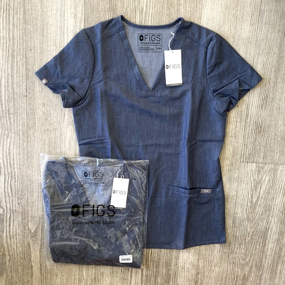 Lot x2 Figs Casma Three-Pocket Scrub Top Grey XXS